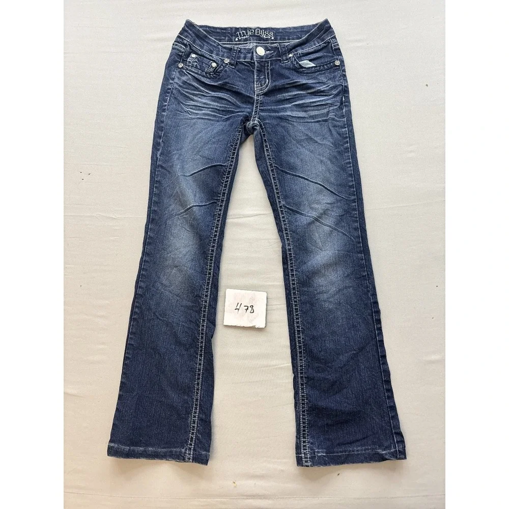 True Bliss Womens Size 3 Low Rise Bootcut Jeans Dark Wash Rhinestone Embroidered